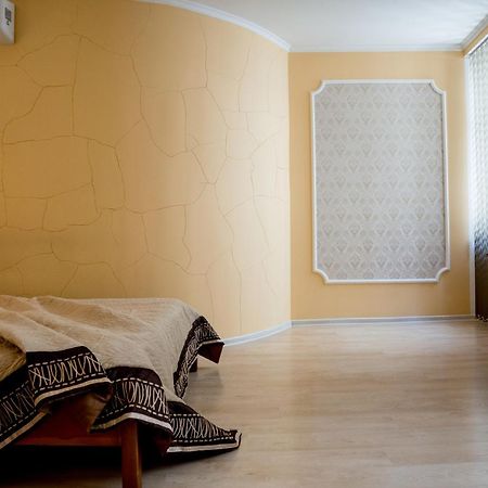 Apartment On Valova Street Lviv Buitenkant foto