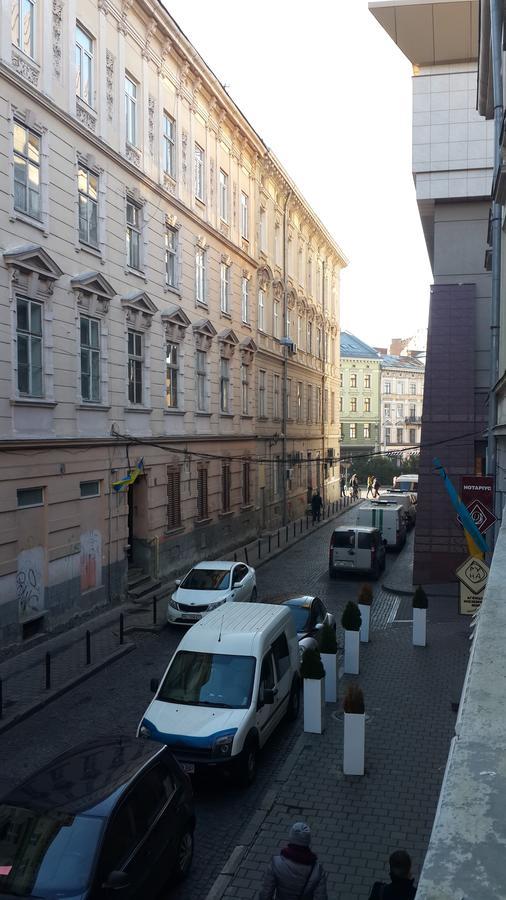 Apartment On Valova Street Lviv Buitenkant foto