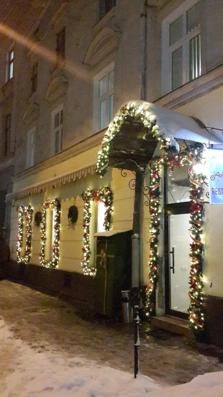 Apartment On Valova Street Lviv Buitenkant foto