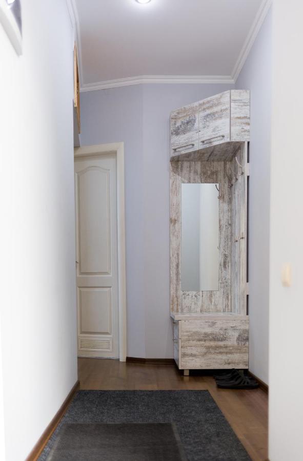 Apartment On Valova Street Lviv Buitenkant foto
