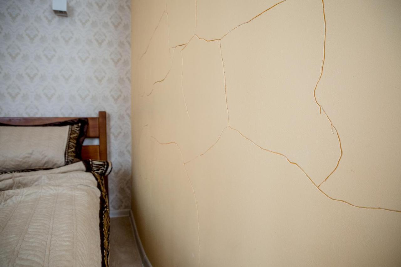 Apartment On Valova Street Lviv Buitenkant foto