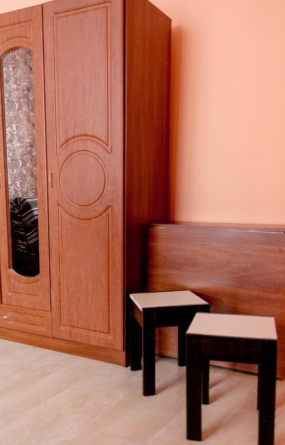 Apartment On Valova Street Lviv Buitenkant foto